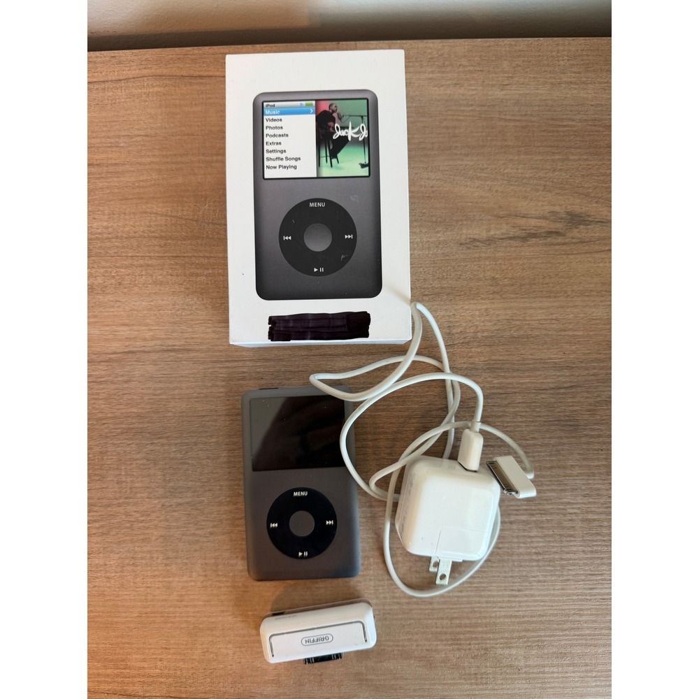 Apple iPod Classic 6th Gen 120GB Space Gray A1238 Bundle with Box and iTrip